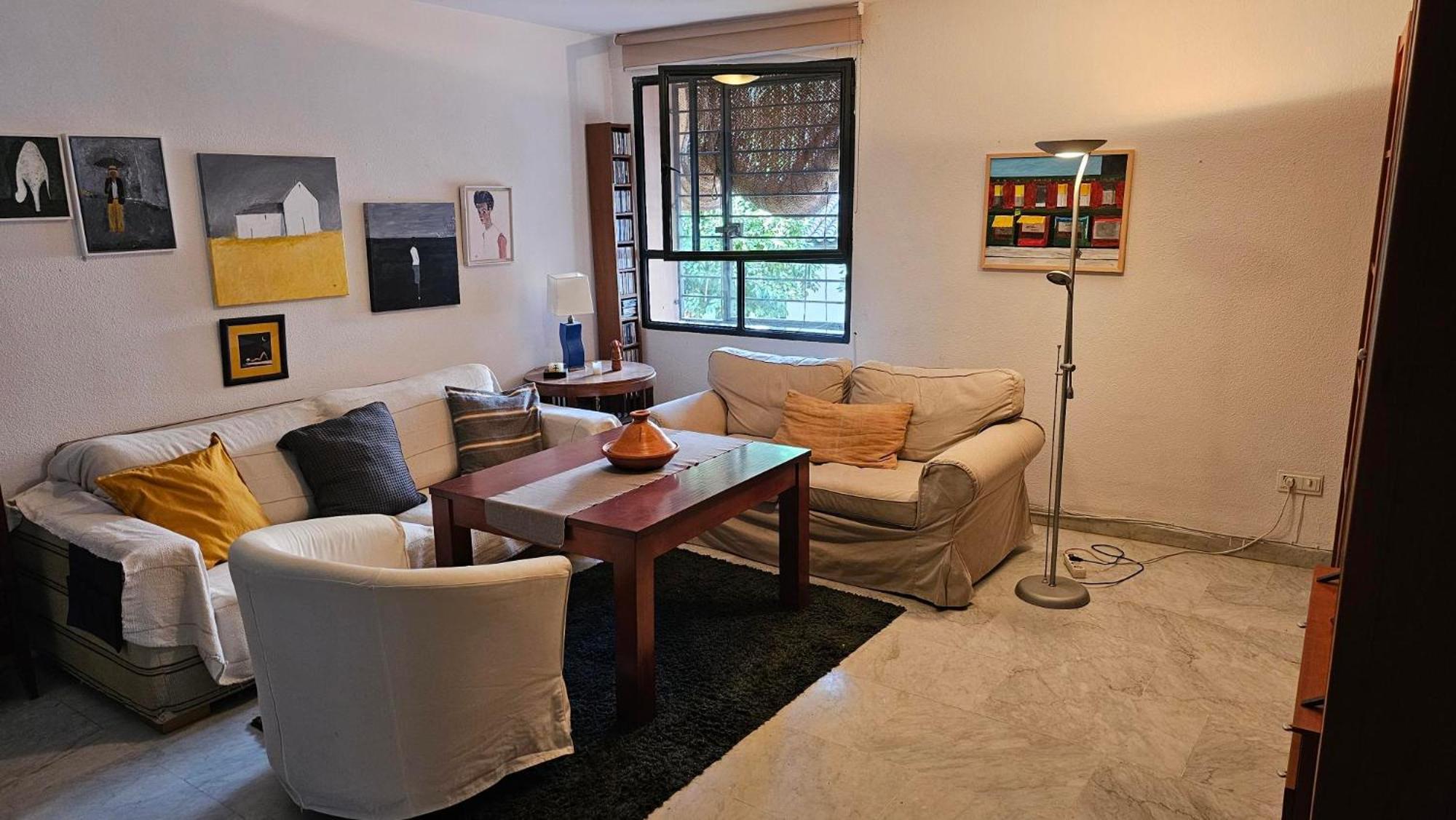 Centrally Located In Old Palace House Apartamento Sevilha